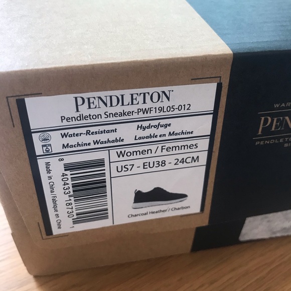 NIB Pendleton charcoal wool runner shoes. - Picture 7 of 8